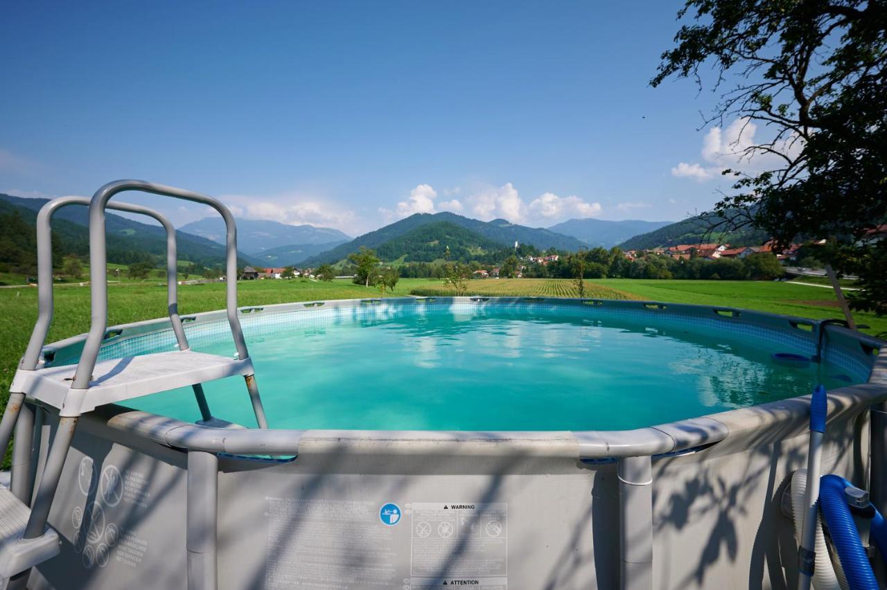 Вілла Tourist Farm Kolar Ljubno Екстер'єр фото