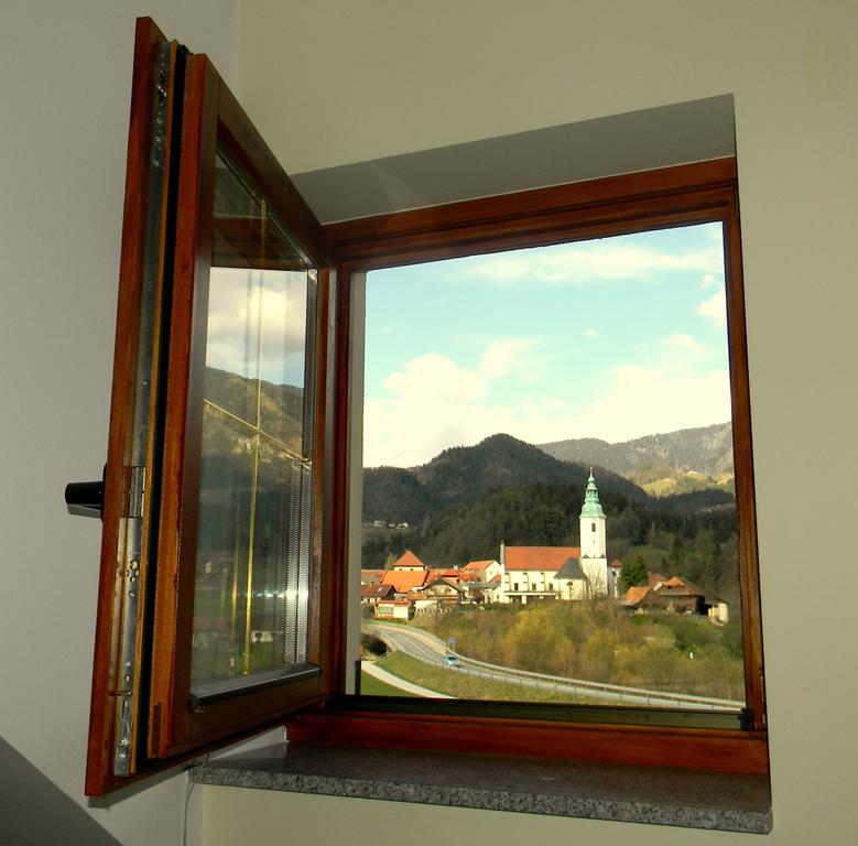 Вілла Tourist Farm Kolar Ljubno Екстер'єр фото