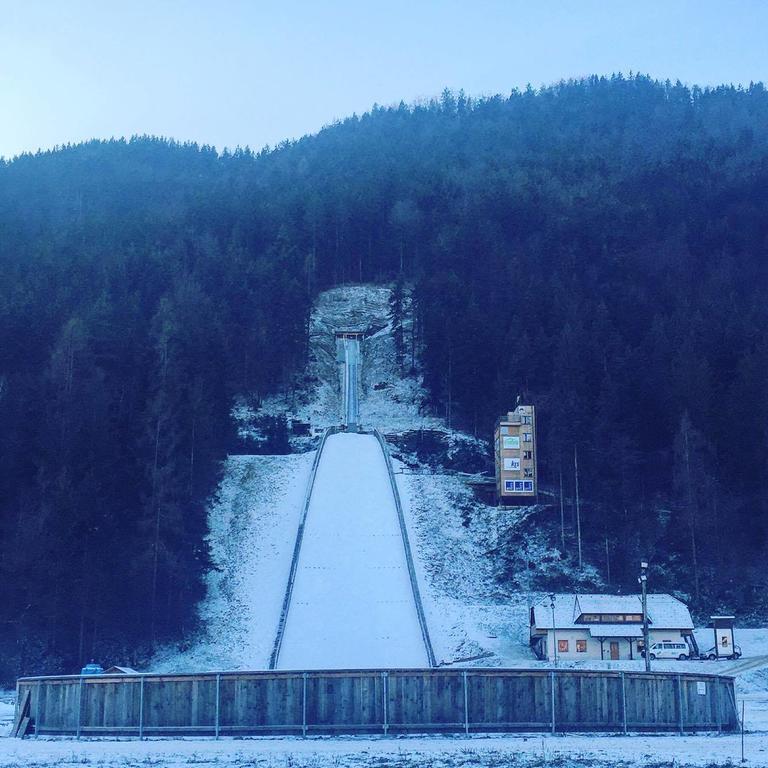Вілла Tourist Farm Kolar Ljubno Екстер'єр фото