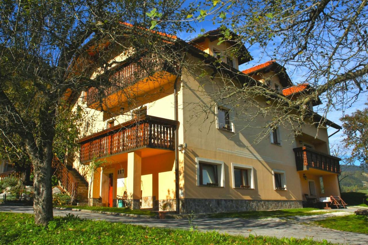 Вілла Tourist Farm Kolar Ljubno Екстер'єр фото